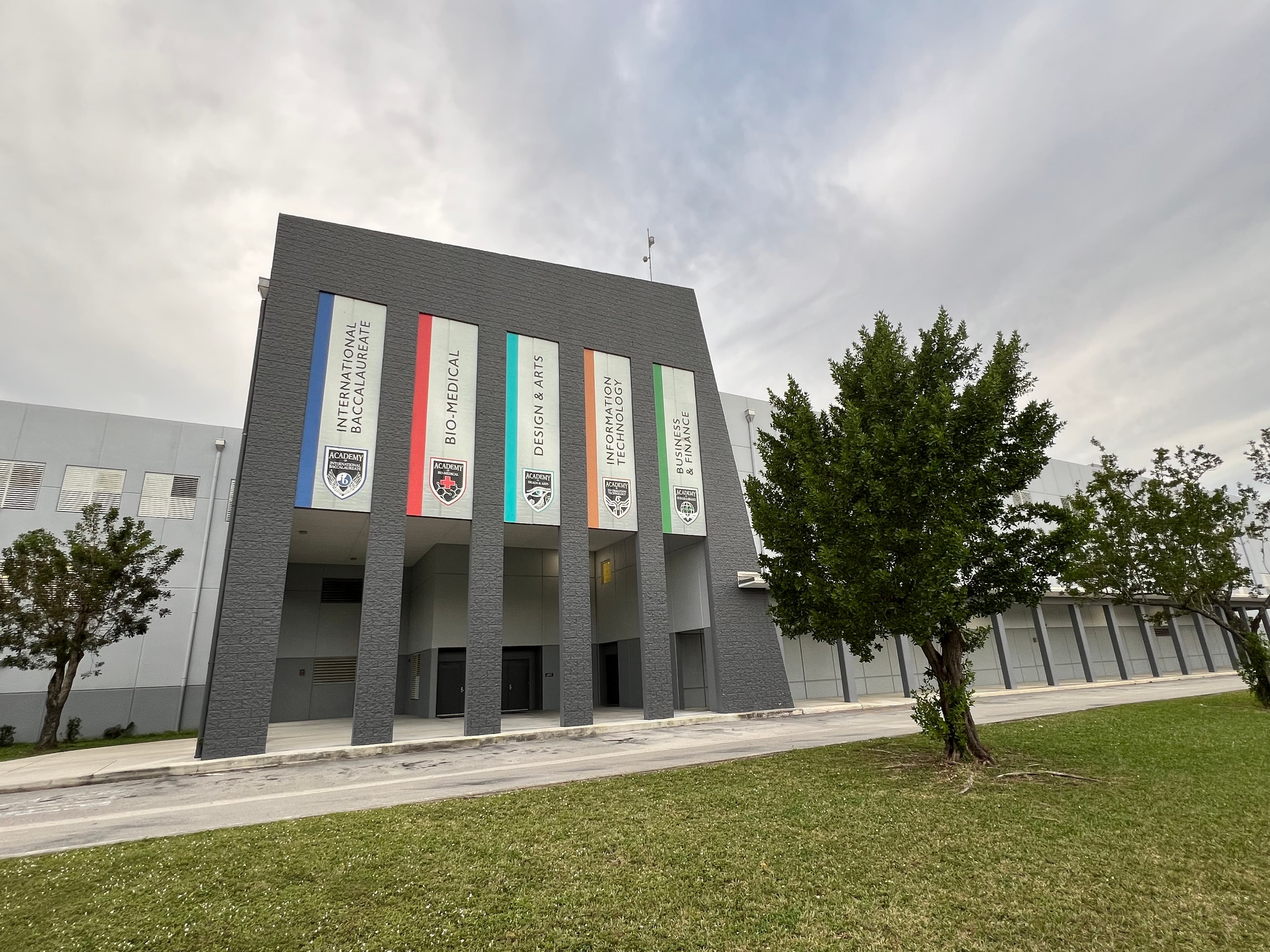 Miami-Dade County Public Schools photo 1